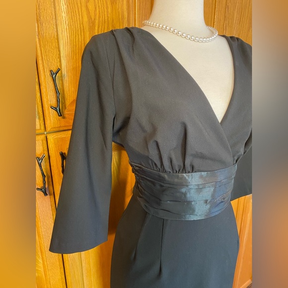 GLAMOUR BUNNY SOPHIA FITTED WIGGLE PINUP PENCIL DRESS RARE TOP VINTAGE MADMEN - Picture 5 of 11